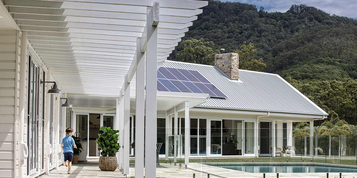 Country home pergola verandah